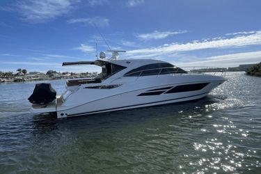 50' Sea Ray 2016 Yacht For Sale